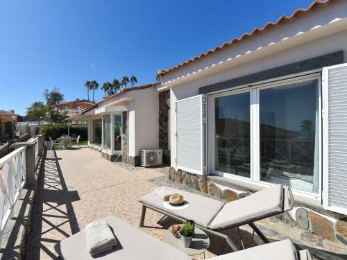 Chalet Chalet Santa Ana 19