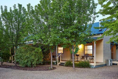Aparthotel Alpine Valley Cottages