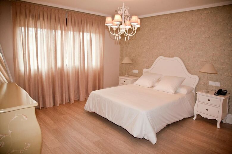 Natura Petit Hotel