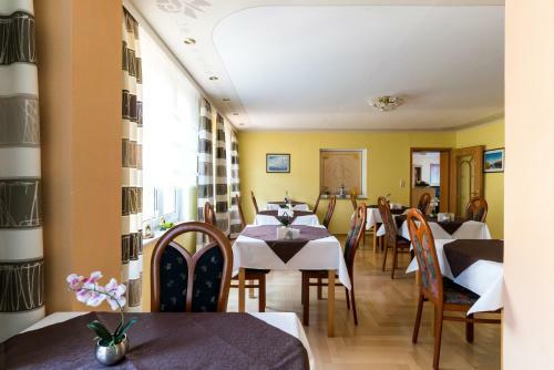 Hotel Adler