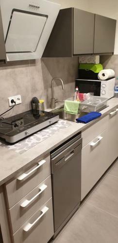 Einzimmer Apartments Im Si-centrum Stuttgart-m�hringen
