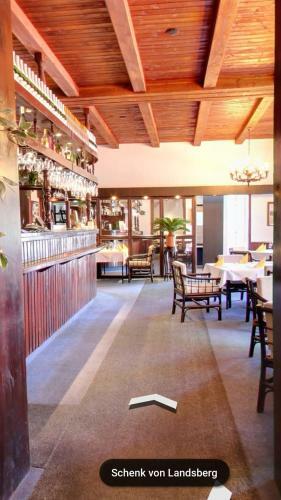 Hotel & Restaurant Schenk Von Landsberg