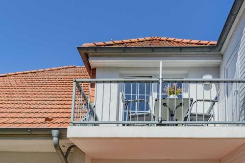 Haus Lotsenberg Apartments Mit 8 Ferienwohnungen