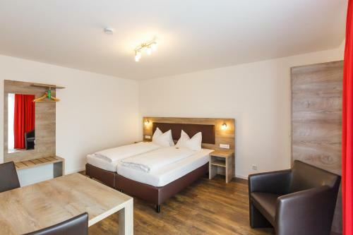 Come In Hotel
