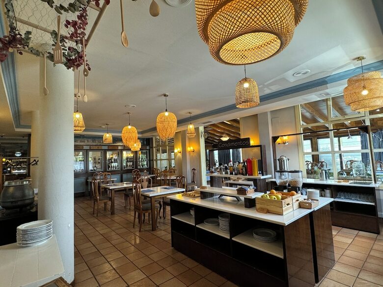 Hotel Jakue