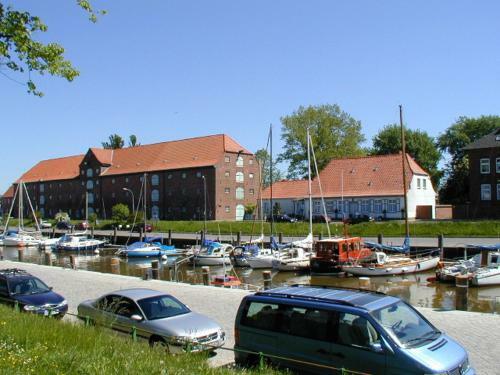 Apartamento Idyllisches Reethaus T�nning