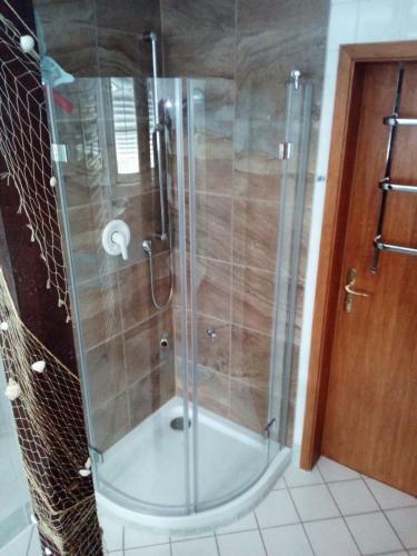 Apartamento Ferienwohnung Am K�stenwald