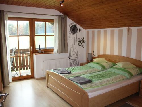 Apartamento Ferienwohnung Stadlbauernhof