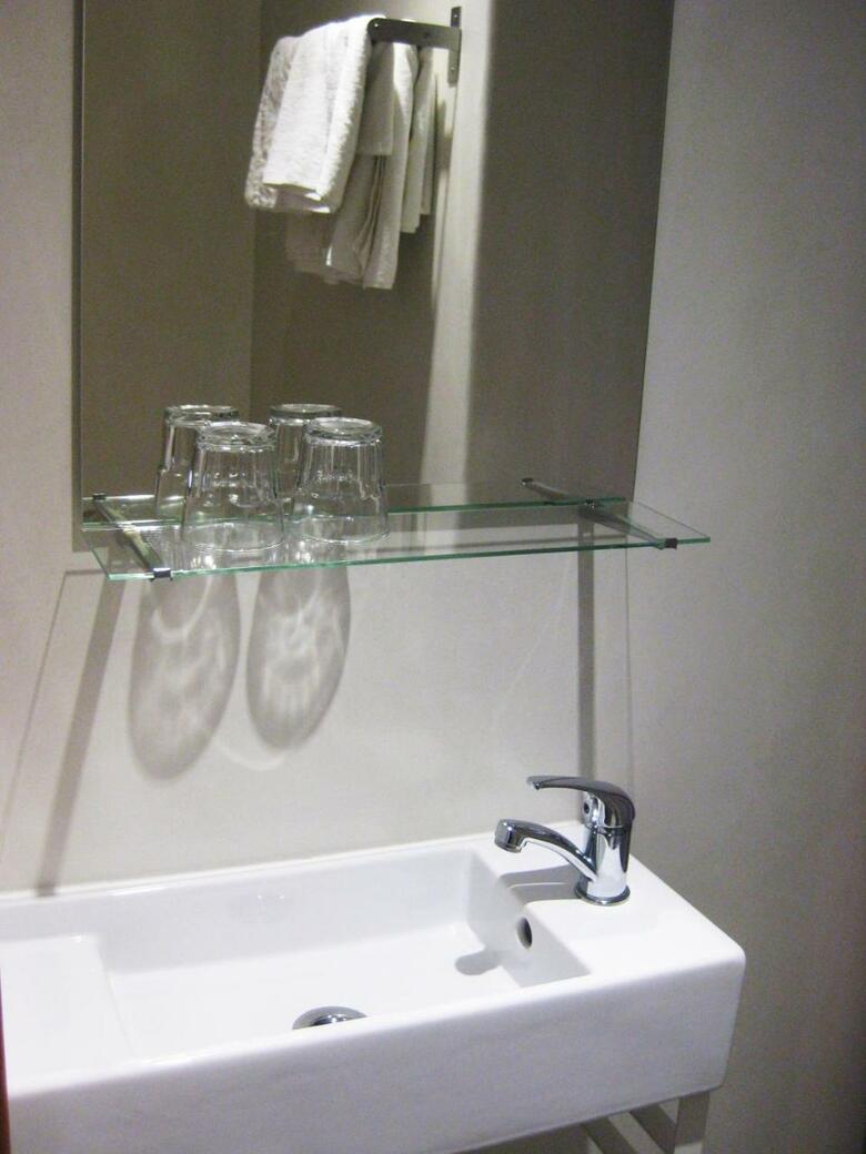Hostal La Malague�a By Croma