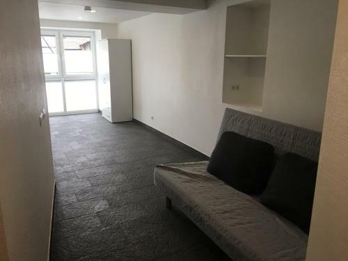 Apartamento Ferienwohnungen & Monteurunterkunft "mainbogen-blick"