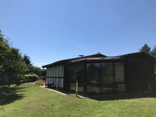 Lili�s Bungalow Auf Der Halbinsel Scheid
