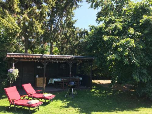Lili�s Bungalow Auf Der Halbinsel Scheid