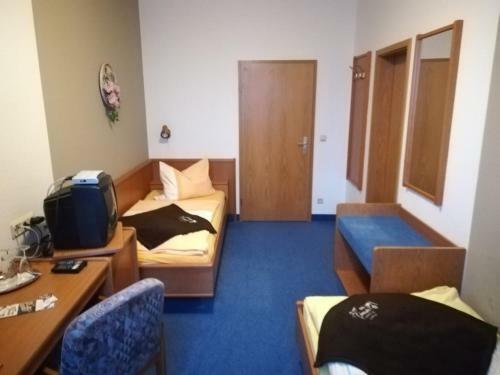 Bed & Breakfast Kyffh�userhotel "goldene Aue"