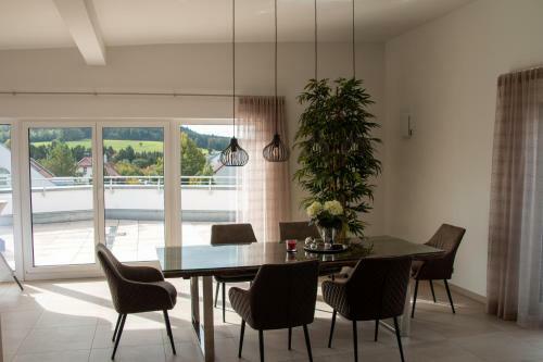 Apartamento Penthouse W�schenbeuren