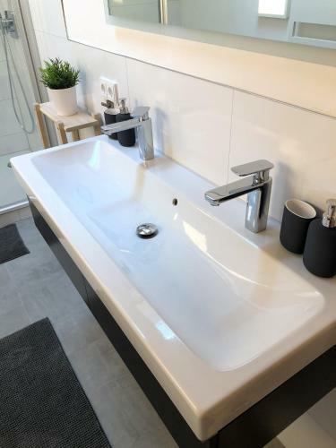 Apartamento Ferienapartment Warnem�nde 1