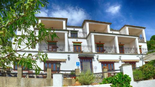Hotel Los B�rchules