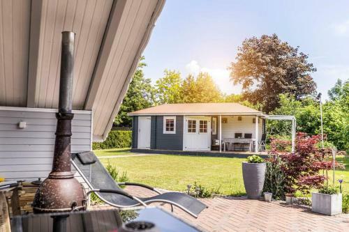 Dat L�tt Hus In Wewelsfleth, N�he Gl�ckstadt
