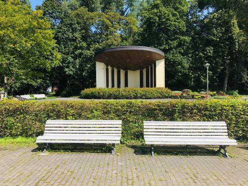 Neu Apartment Am Kurpark