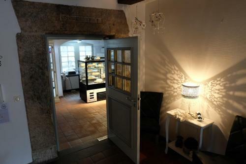 Altes Rathaus Hotel-restaurant-caf�