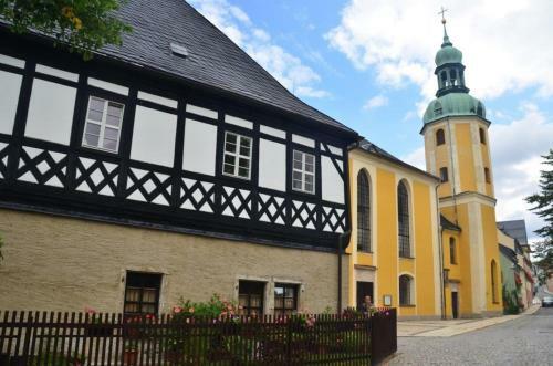 Apartamento Ferienwohnung "zum Schlo�keller"