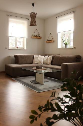 Apartamento Ferienwohnung "zum Schlo�keller"
