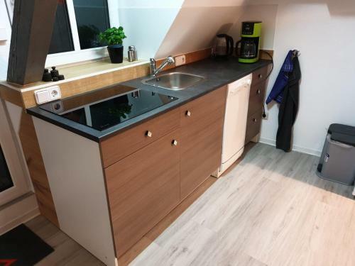 Apartamento Gem�tliche Gro�e Dachwohnung Mit Terrasse