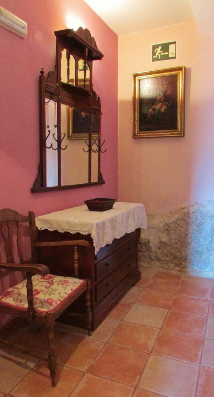 Hostal De La Luz