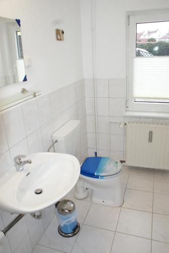 Thie� Mit Terrasse & Parkplatz - Abc202