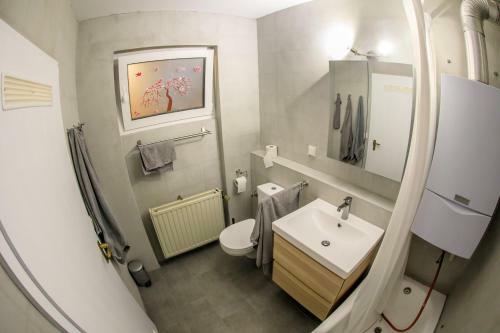 Apartamento Calm Studioapartment With Parking Space