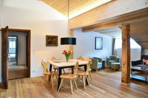 Apartamento Spitzing Lodge Ferienwohnungen