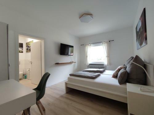 Bed & Breakfast Steepleview House