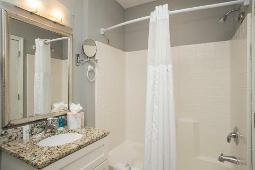 Hotel Avista Resort