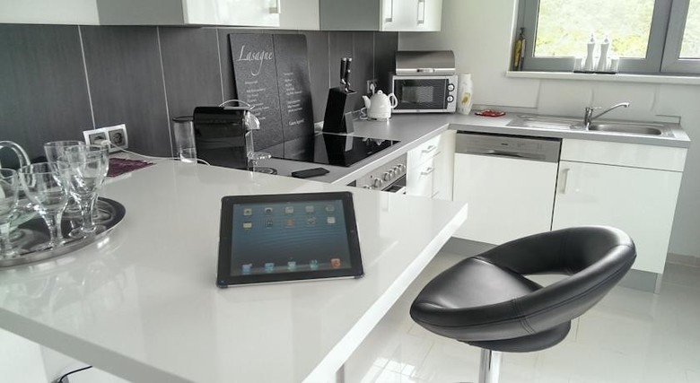 Apartment L�we
