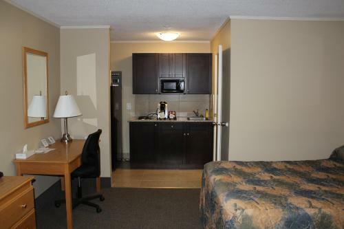 Best Canadian Motor Inns - Drayton Valley