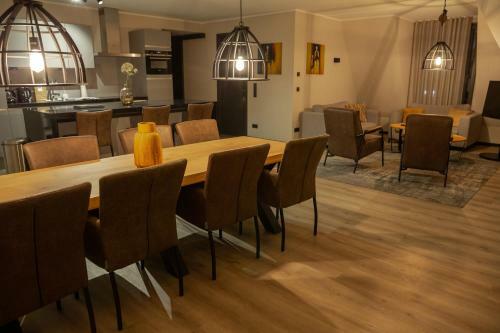 Astenblick Apartments