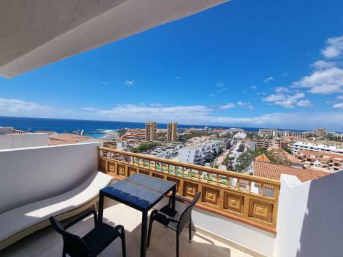 Ocean View Apartment Los Cristianos