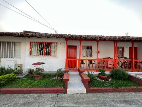Casa En Conjunto Cerrado Cerca Al Jard�n Bot�nico Calarc�