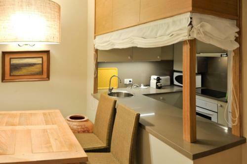 Apartamento Chard�n de Llis-apartamentos Chardins