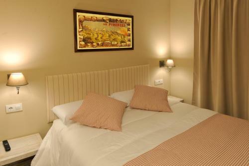Apartamentos Chardins-chard�n de Llum
