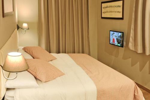 Apartamentos Chardins-chard�n de Llum