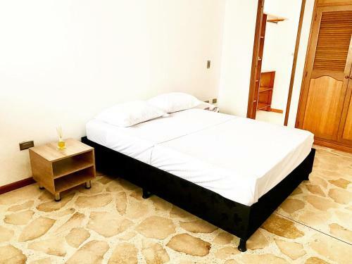Apartamento En Envigado Con Parqueadero Privado