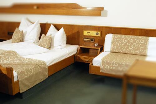 Hostal Schuhs Hotel & Restaurant