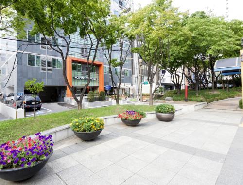 Apartamentos Good Morning Parktel Residence