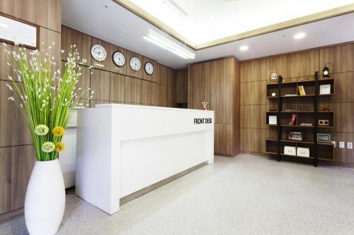 Apartamentos Good Morning Parktel Residence