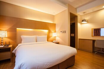 Hotel Pharos