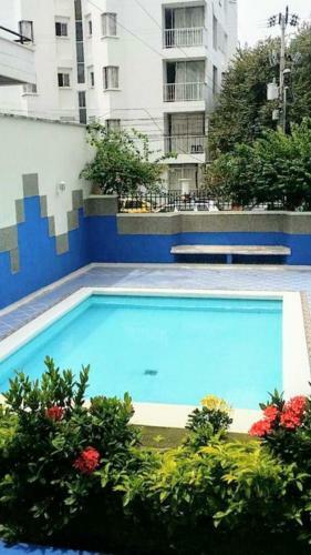 Apartamento Con Piscina, Ascensor Y Parqueadero