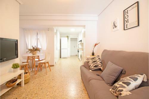 Bonito Y Practico Apartamento Cerca de La Playa