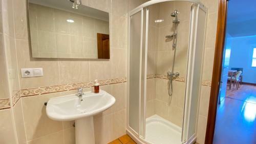 Apartamentos Pant�n Ribeira Sacra