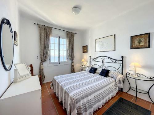 P98 - Bonito Apartamento Sobre El Mar
