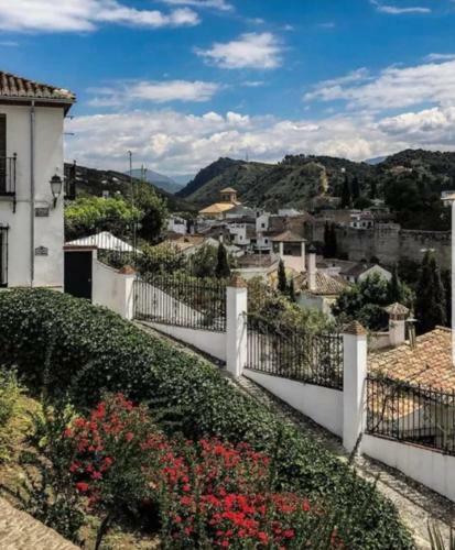 Apartamento Con Terraza En El Albaicin